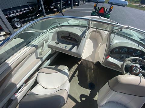 2002 Sea Ray 185 in Somerset, Wisconsin - Photo 6