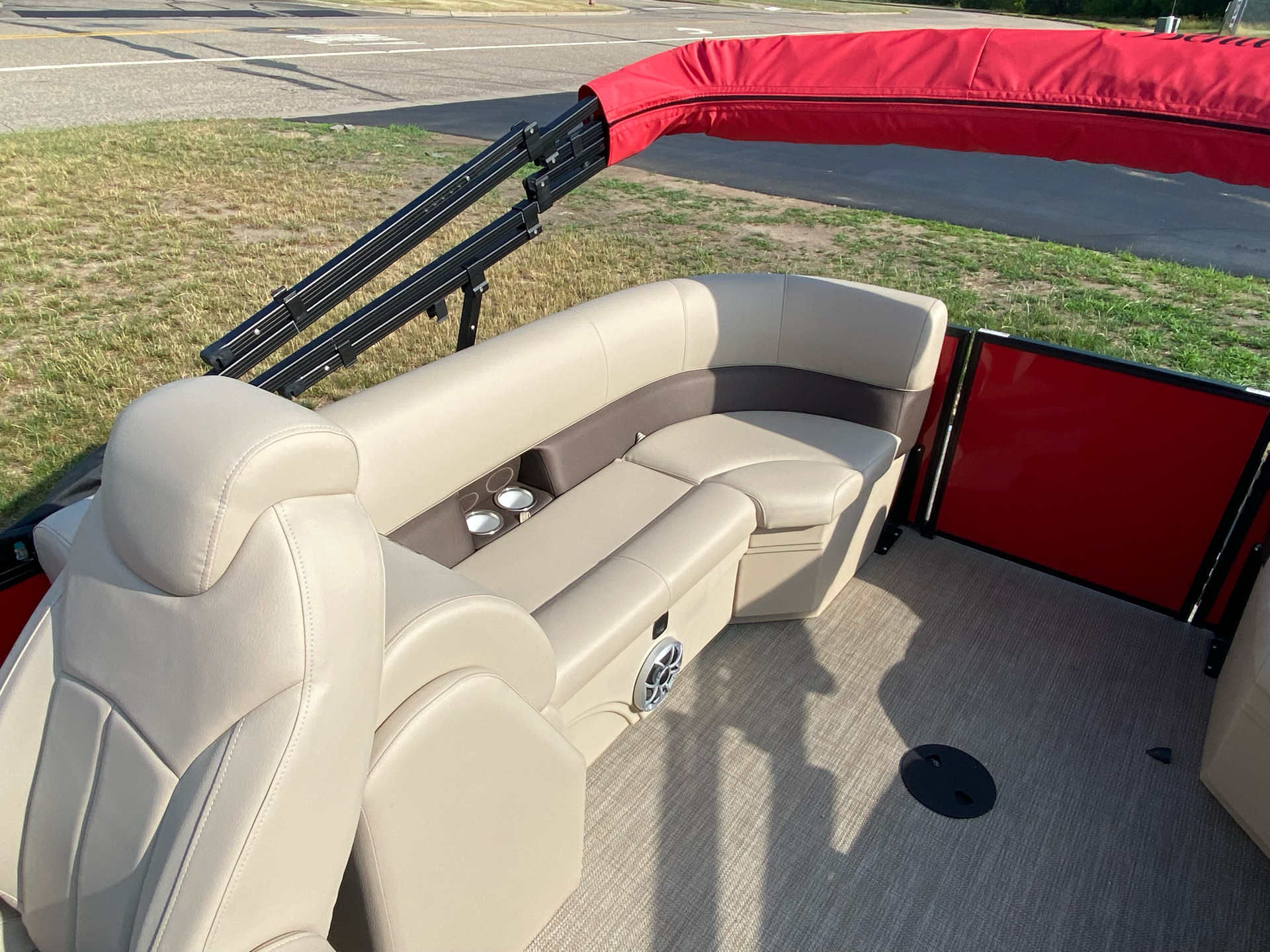 2022 Bentley Pontoons 223 Navigator in Somerset, Wisconsin - Photo 11