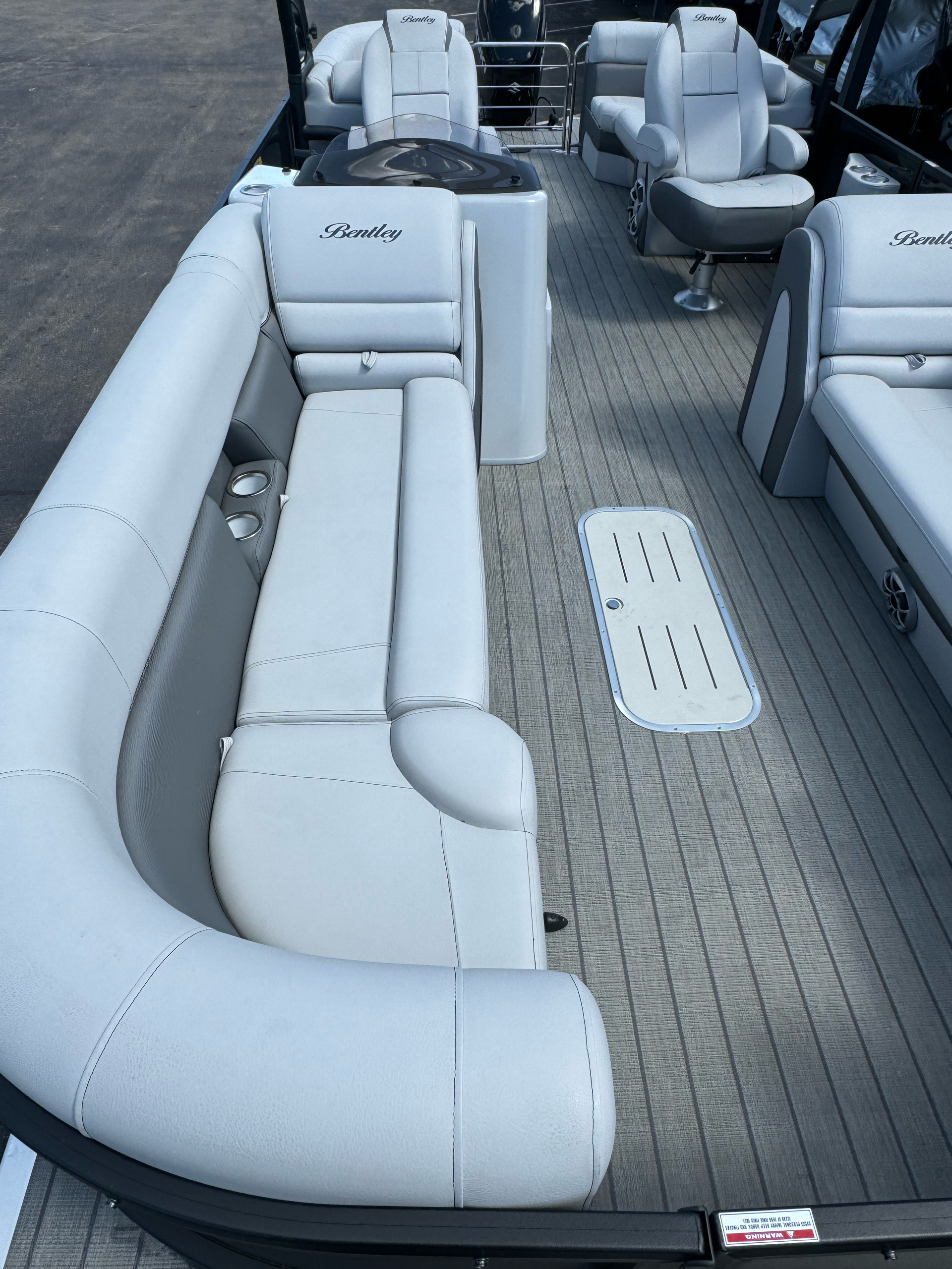 2023 Bentley Pontoons 253 Admiral in Somerset, Wisconsin - Photo 7