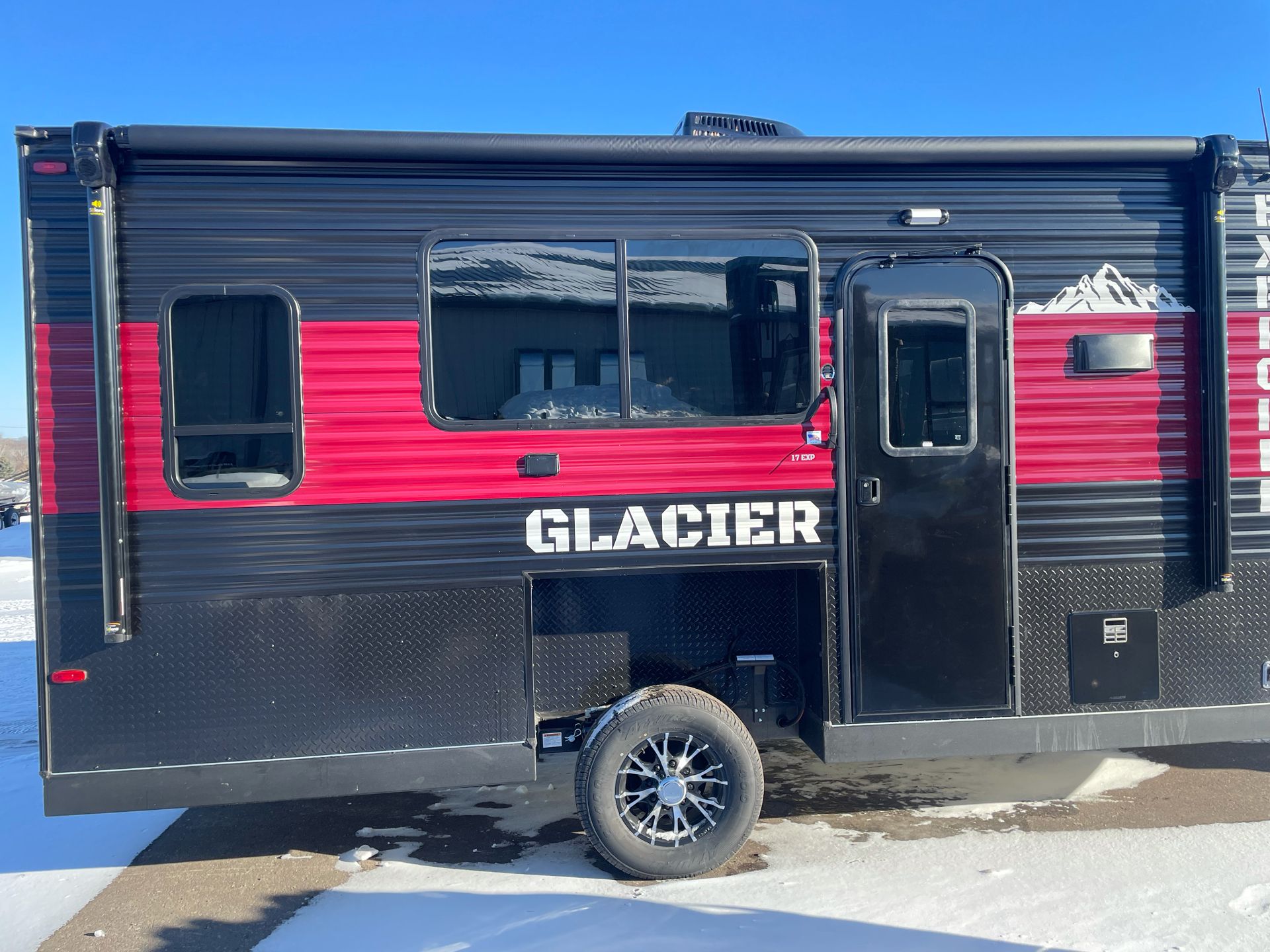 2023 Glacier Ice House 17RV Toy hauler in Somerset, Wisconsin - Photo 1