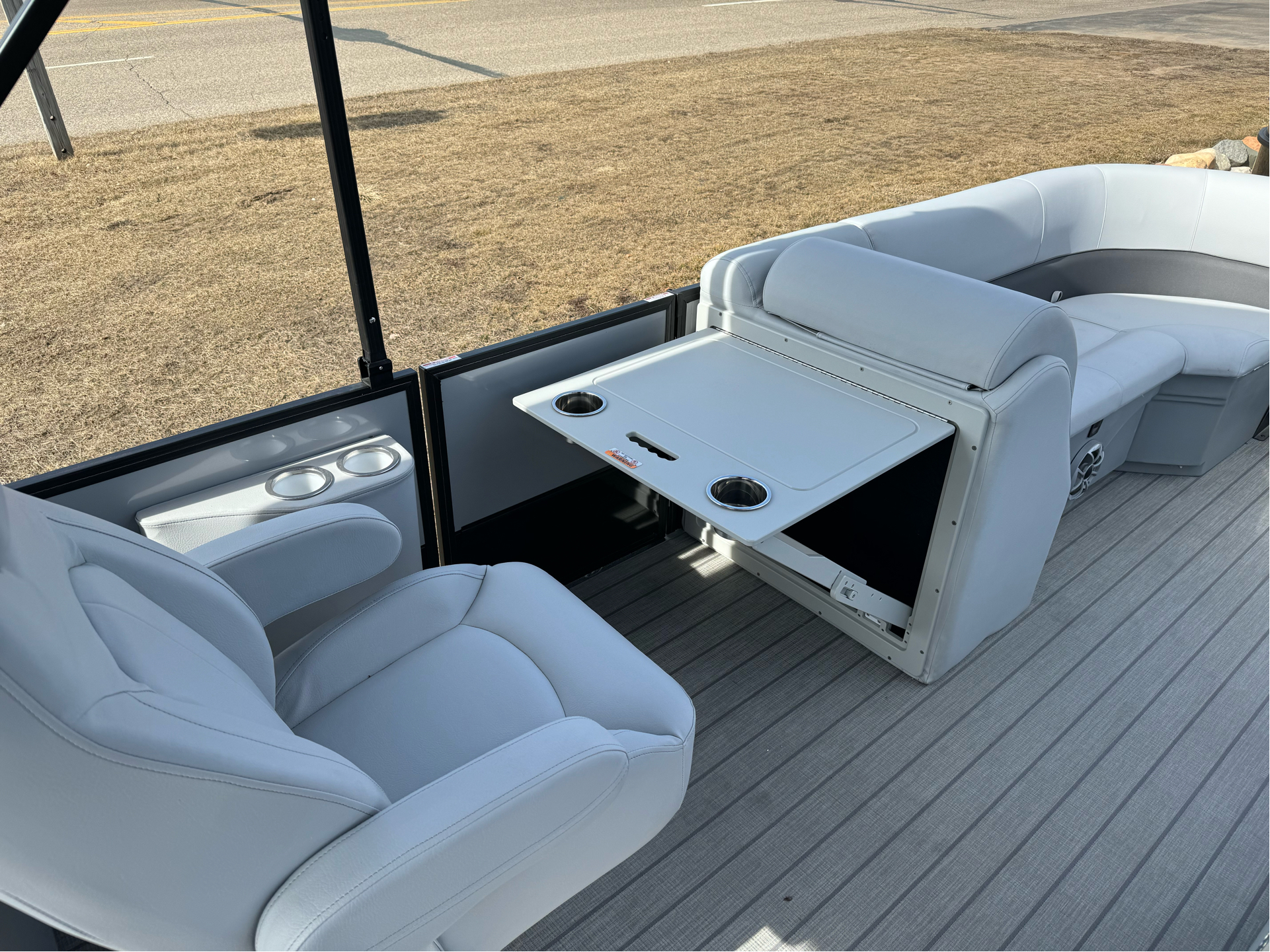 2024 Bentley Pontoons LEGACY 220 NAVIGATOR in Somerset, Wisconsin - Photo 4