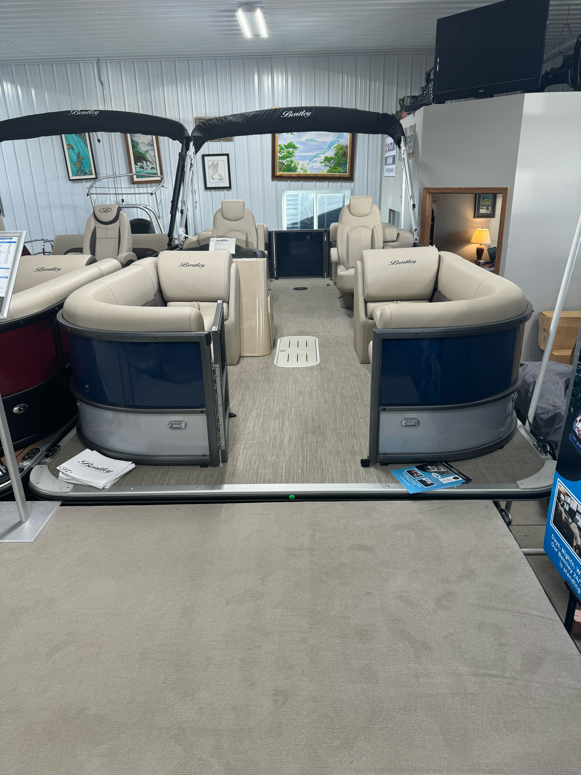 2024 Bentley Pontoons LEGACY 223 NAVIGATOR in Somerset, Wisconsin - Photo 3