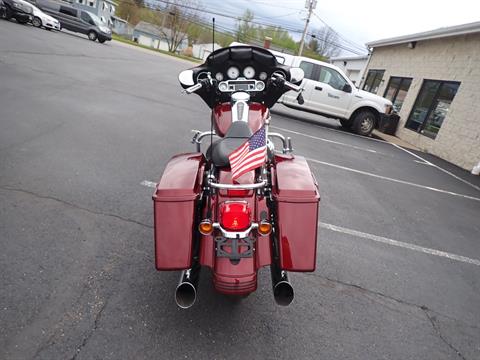 2008 Harley-Davidson Street Glide® in Massillon, Ohio - Photo 18