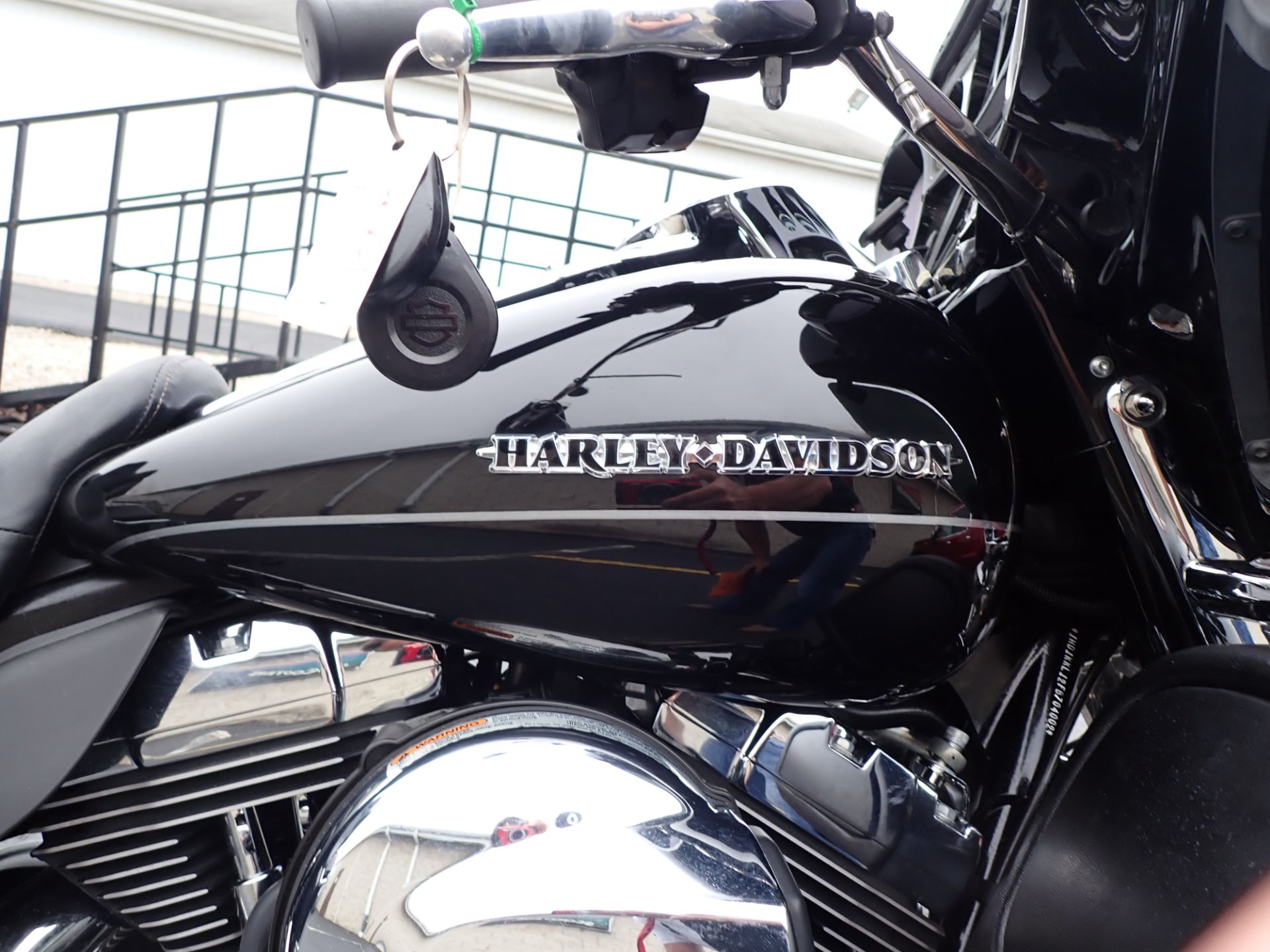 2015 Harley-Davidson Ultra Limited Low in Massillon, Ohio - Photo 3
