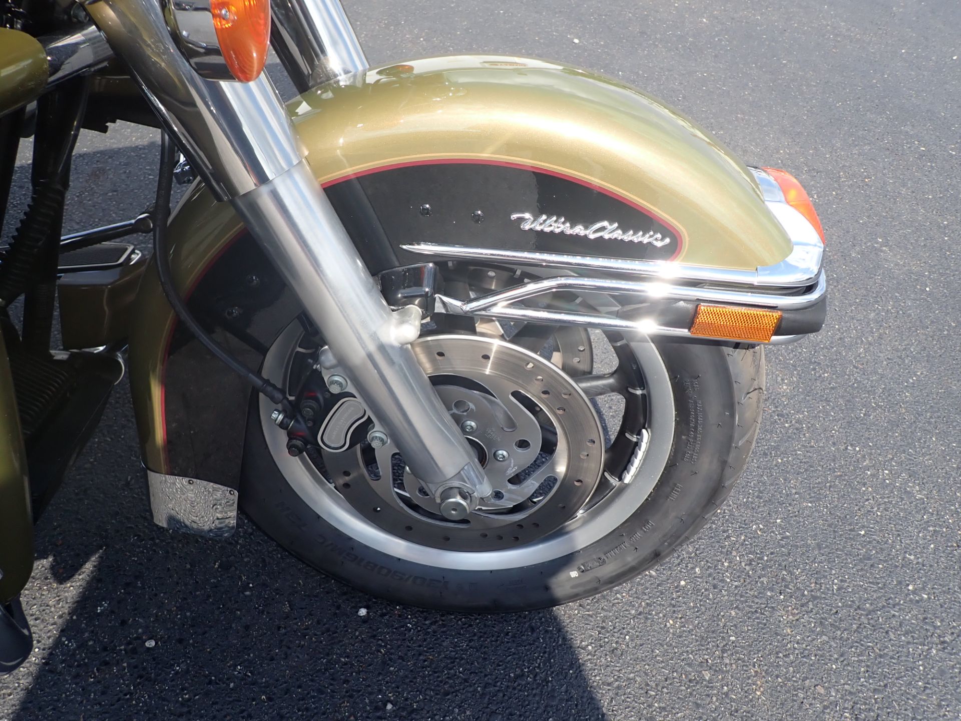 2007 Harley-Davidson Ultra Classic® Electra Glide® in Massillon, Ohio - Photo 5