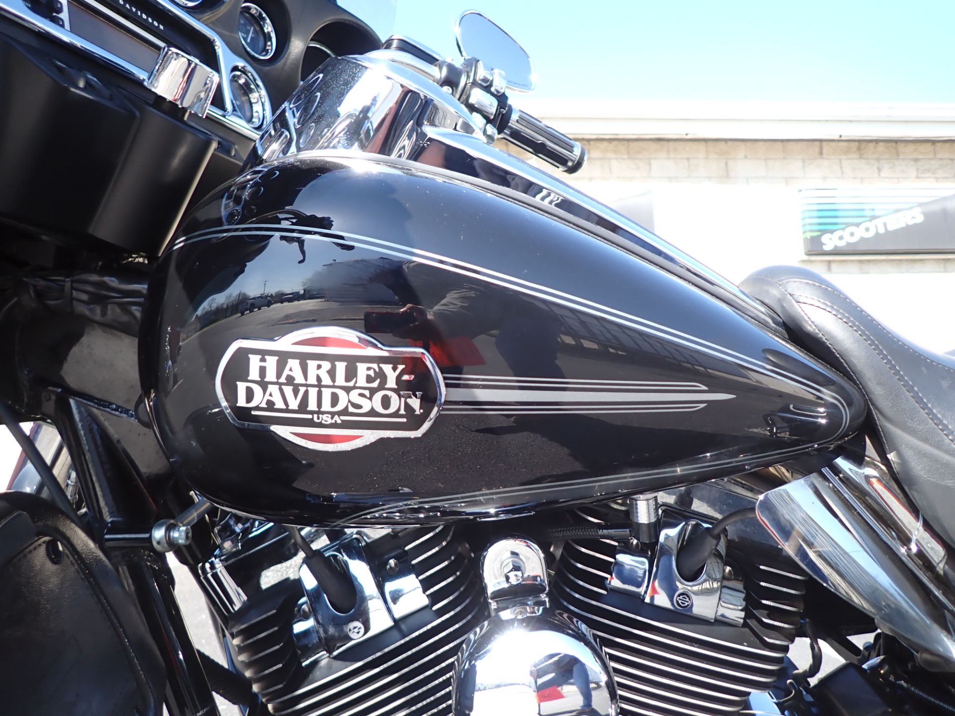 2009 Harley-Davidson Ultra Classic® Electra Glide® in Massillon, Ohio - Photo 9