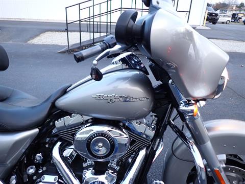 2009 Harley-Davidson Street Glide® in Massillon, Ohio - Photo 3