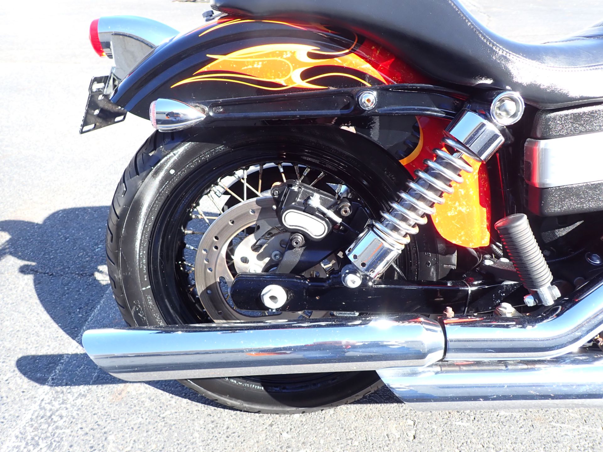 2011 Harley-Davidson Dyna® Street Bob® in Massillon, Ohio - Photo 5