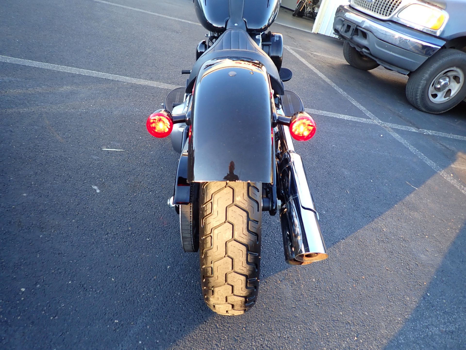2015 Harley-Davidson Softail Slim® in Massillon, Ohio - Photo 11