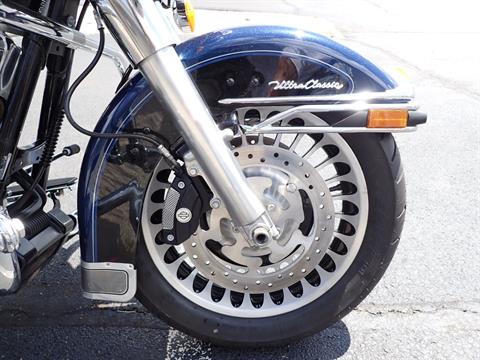 2013 Harley-Davidson Ultra Classic® Electra Glide® in Massillon, Ohio - Photo 2