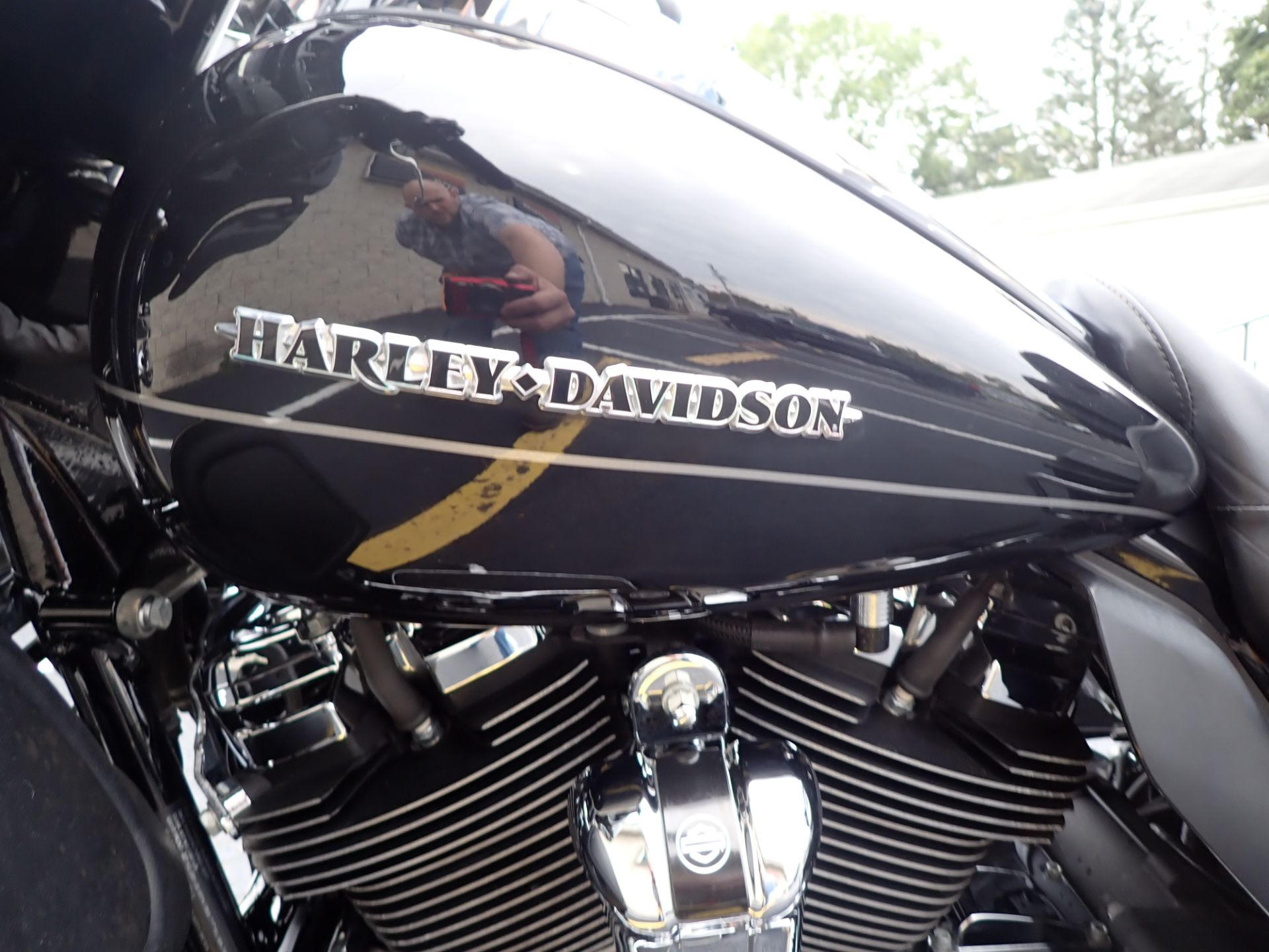 2017 Harley-Davidson Ultra Limited in Massillon, Ohio - Photo 17