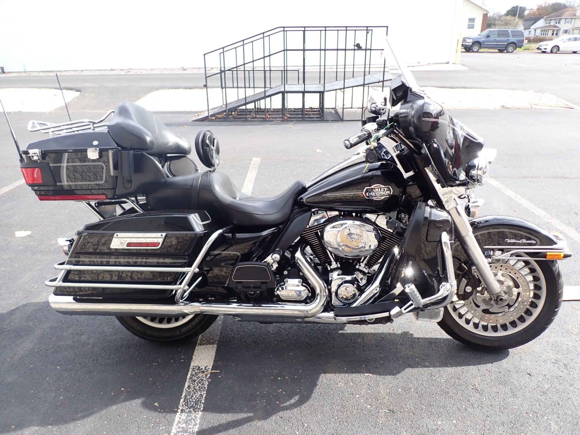 2011 Harley-Davidson Ultra Classic® Electra Glide® in Massillon, Ohio - Photo 1