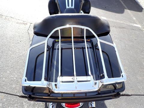 2011 Harley-Davidson Ultra Classic® Electra Glide® in Massillon, Ohio - Photo 18
