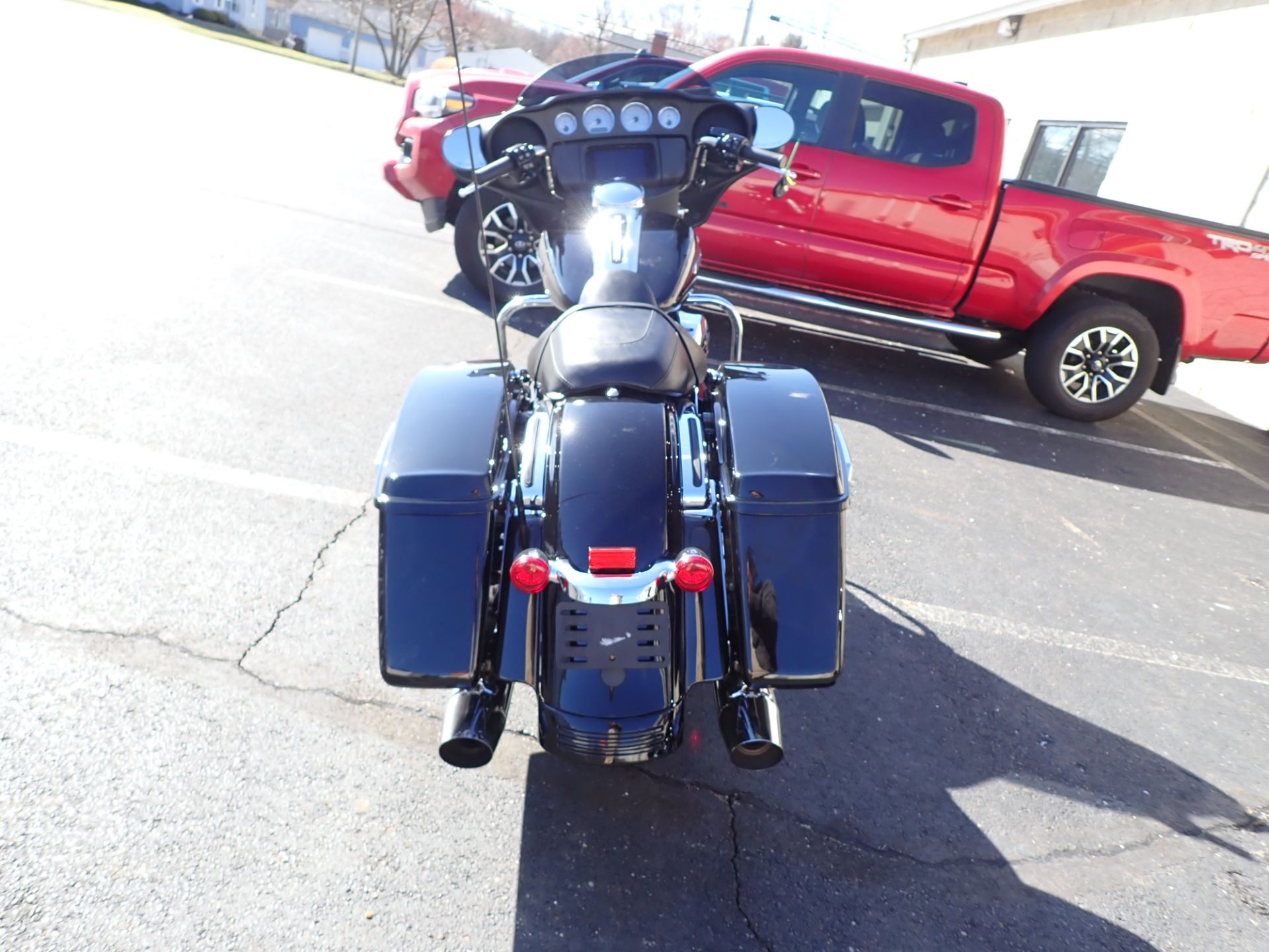 2021 Harley-Davidson Street Glide® in Massillon, Ohio - Photo 17