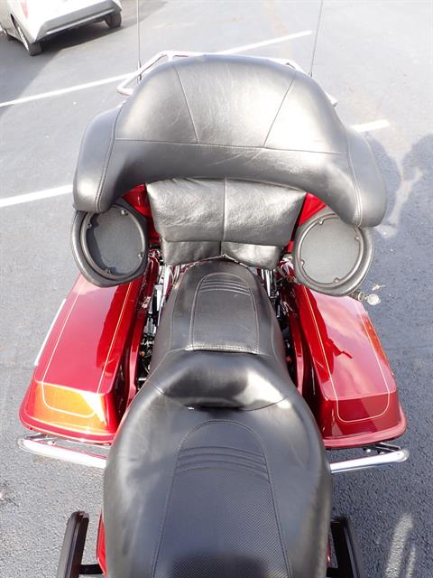 2010 Harley-Davidson Ultra Classic® Electra Glide® in Massillon, Ohio - Photo 17