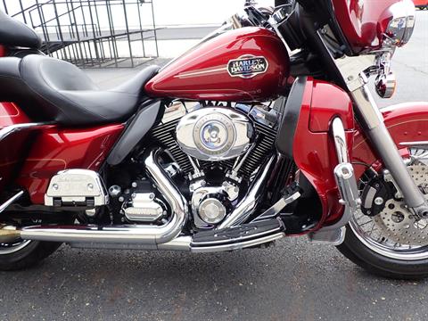 2010 Harley-Davidson Ultra Classic® Electra Glide® in Massillon, Ohio - Photo 4