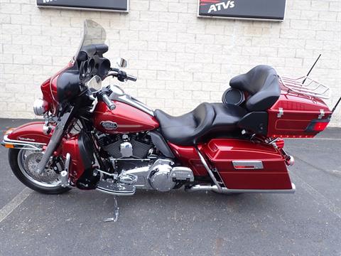 2010 Harley-Davidson Ultra Classic® Electra Glide® in Massillon, Ohio - Photo 13