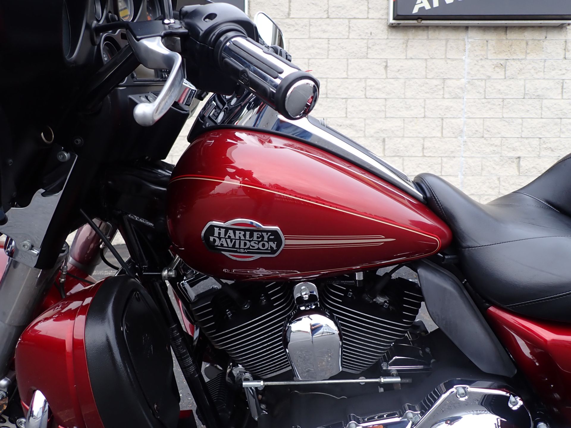 2010 Harley-Davidson Ultra Classic® Electra Glide® in Massillon, Ohio - Photo 15