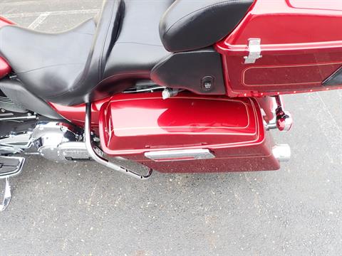 2010 Harley-Davidson Ultra Classic® Electra Glide® in Massillon, Ohio - Photo 18