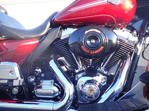 2010 Harley-Davidson Ultra Classic® Electra Glide® in Massillon, Ohio - Photo 4