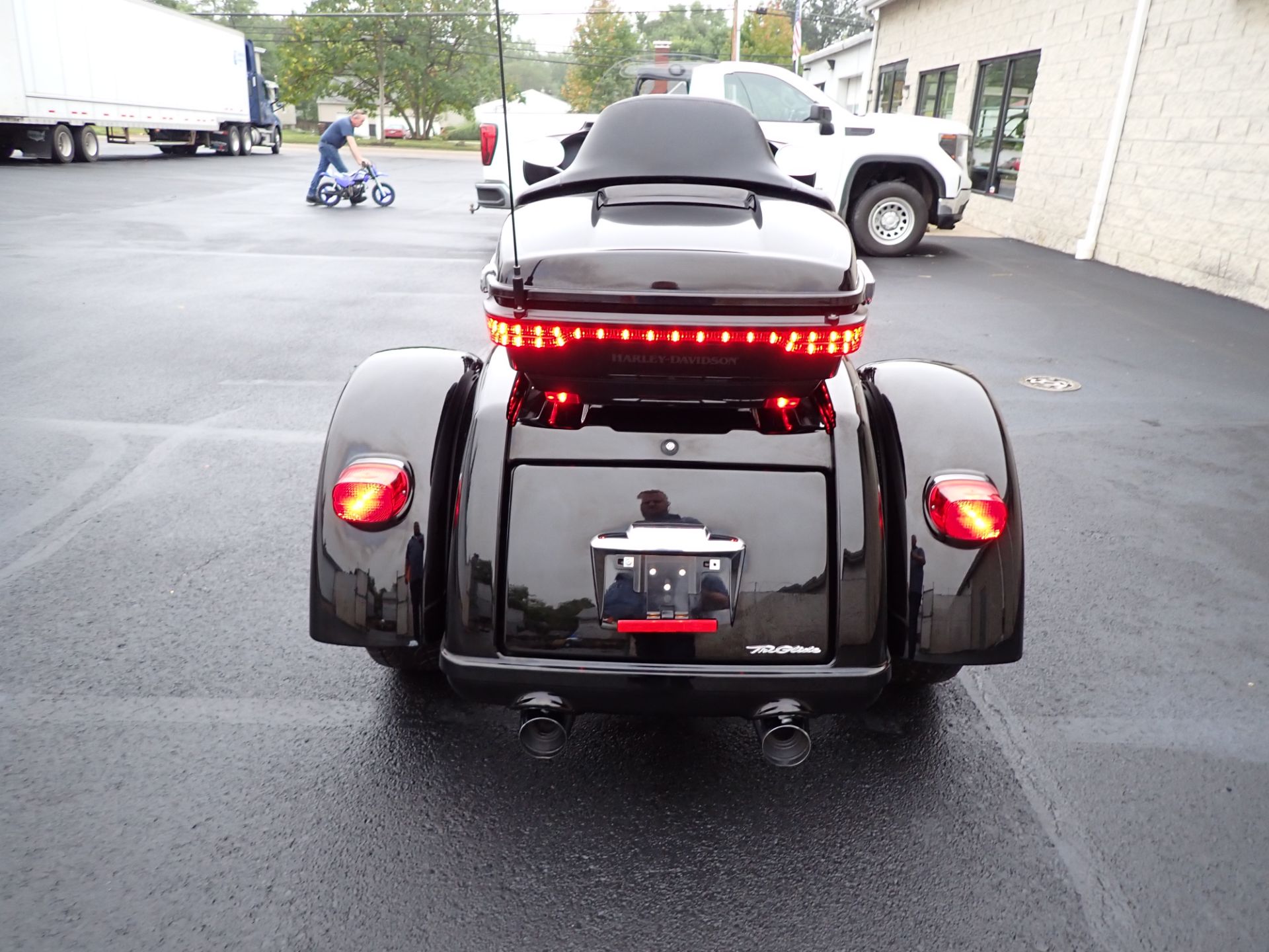 2019 Harley-Davidson Tri Glide® Ultra in Massillon, Ohio - Photo 19