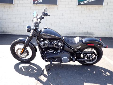2020 Harley-Davidson Street Bob® in Massillon, Ohio - Photo 12