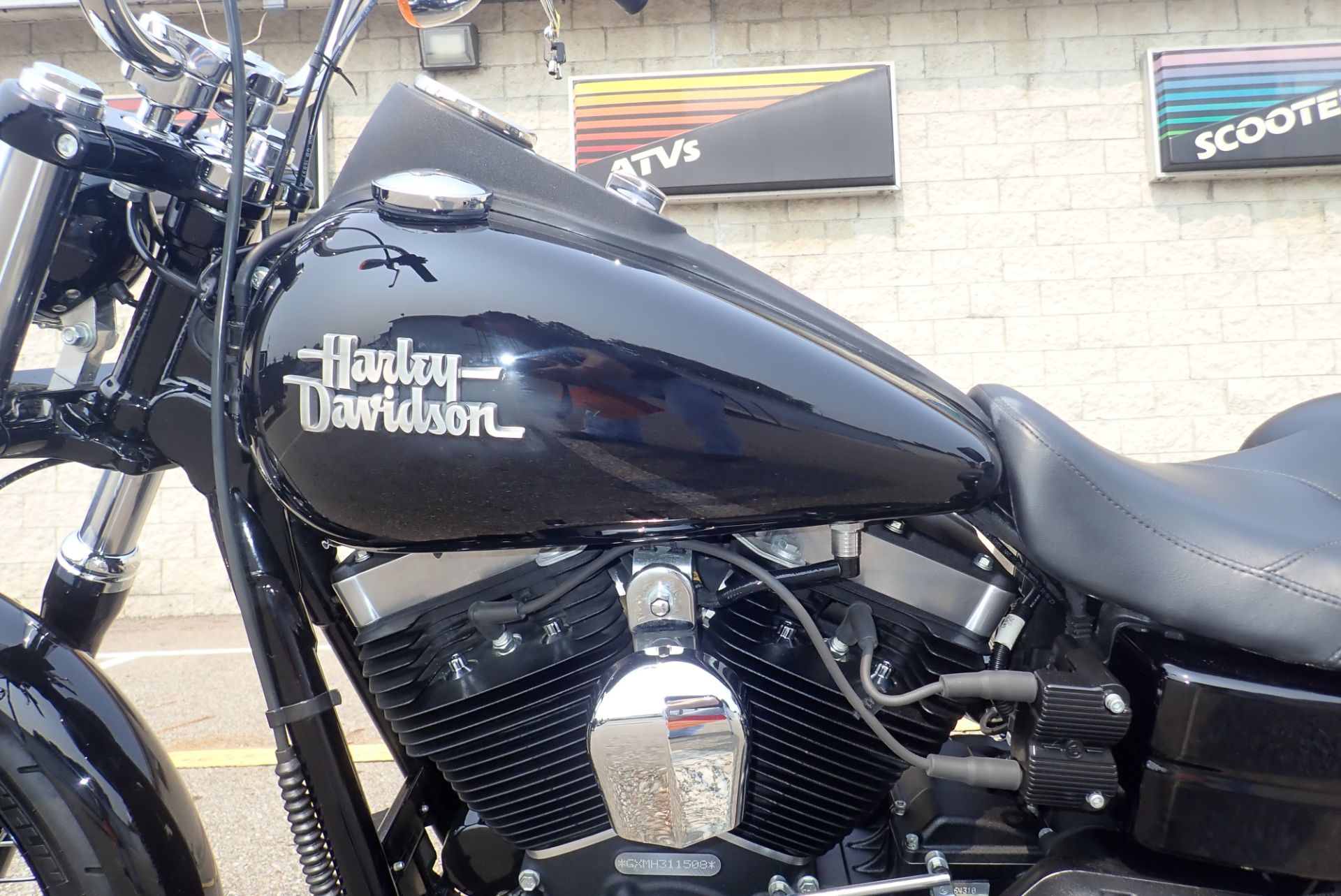 2017 Harley-Davidson Street Bob® in Massillon, Ohio - Photo 9