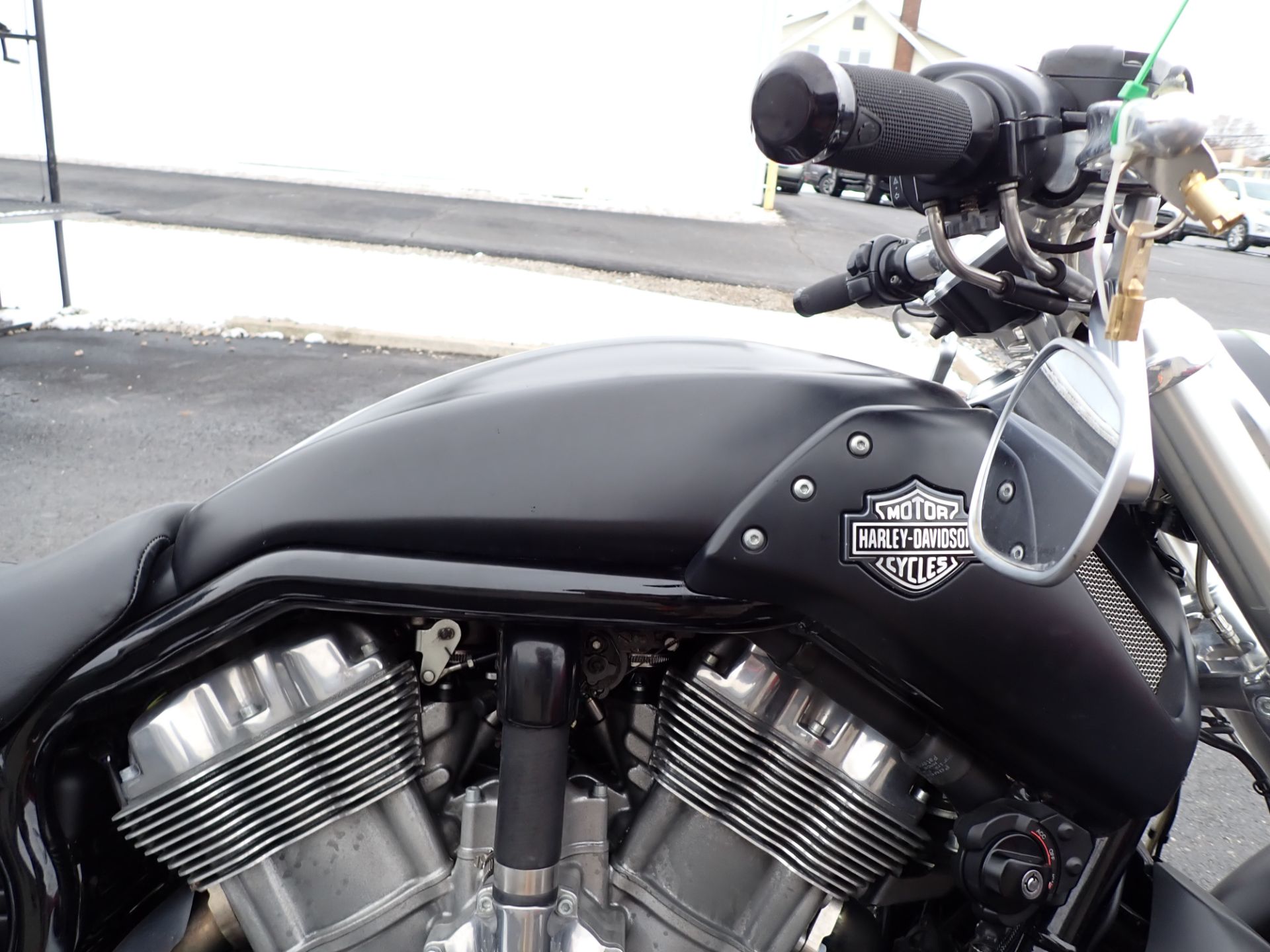 2016 Harley-Davidson V-Rod Muscle® in Massillon, Ohio - Photo 3