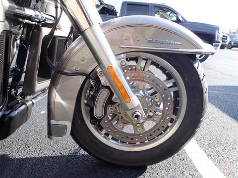 2016 Harley-Davidson Tri Glide® Ultra in Massillon, Ohio - Photo 2