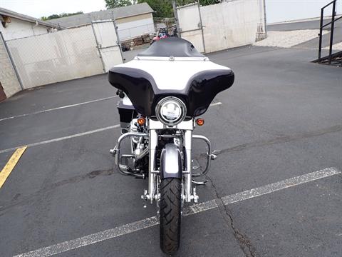 2009 Harley-Davidson Street Glide® in Massillon, Ohio - Photo 11