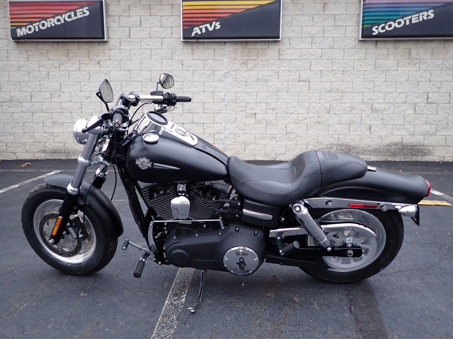 2012 Harley-Davidson Dyna® Fat Bob® in Massillon, Ohio - Photo 6