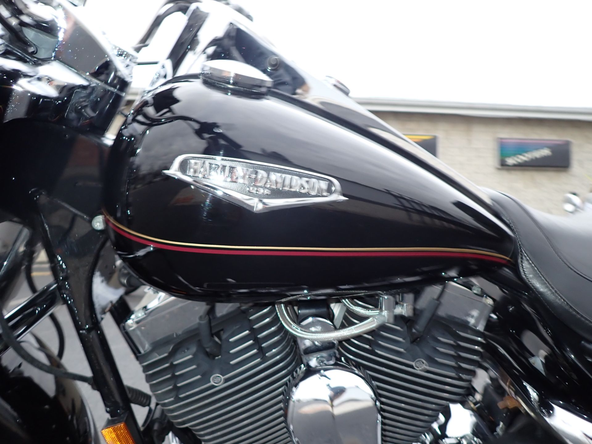 2001 Harley-Davidson FLHRCI Road King® Classic in Massillon, Ohio - Photo 16