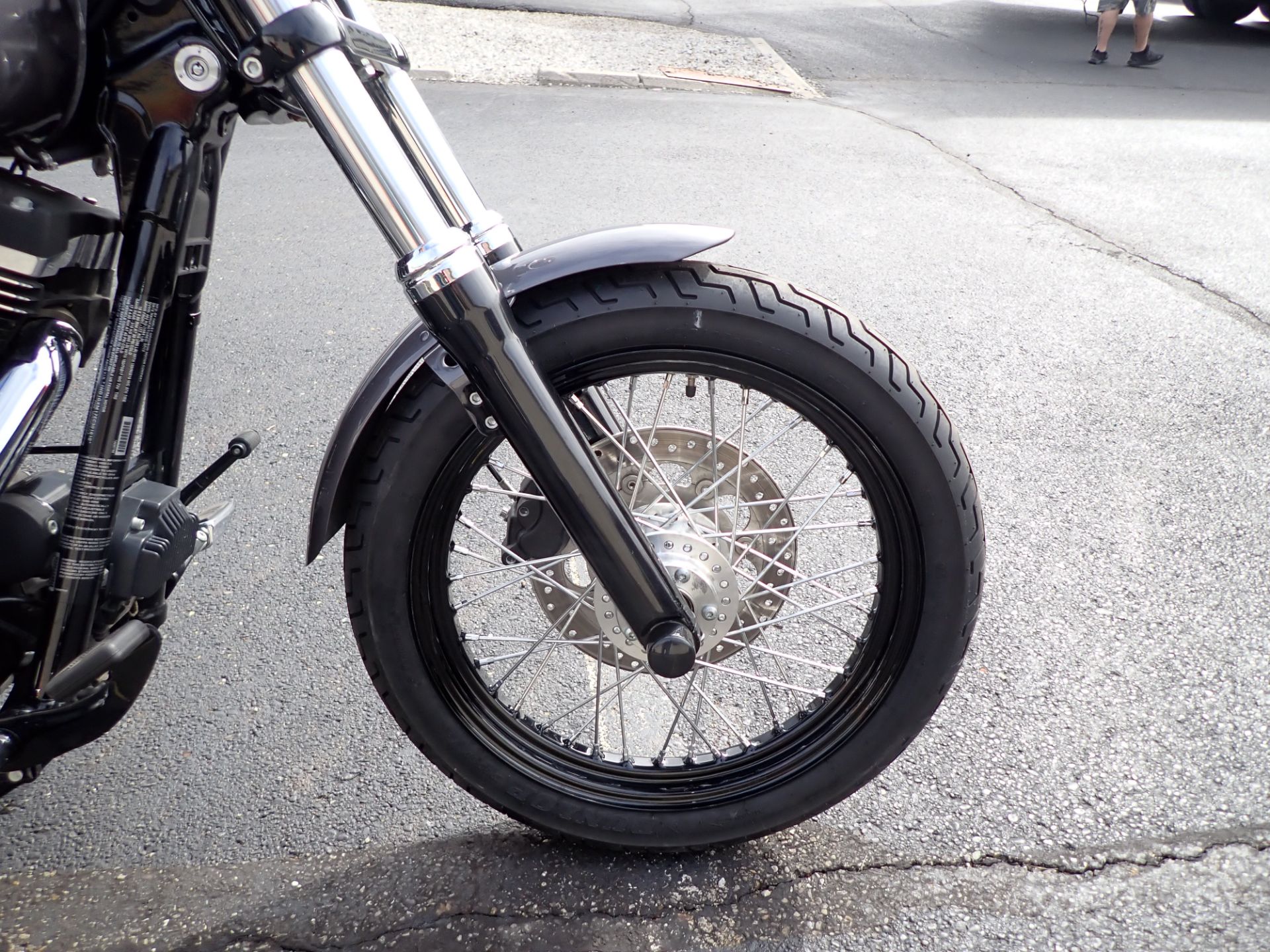 2014 Harley-Davidson Dyna® Street Bob® in Massillon, Ohio - Photo 2