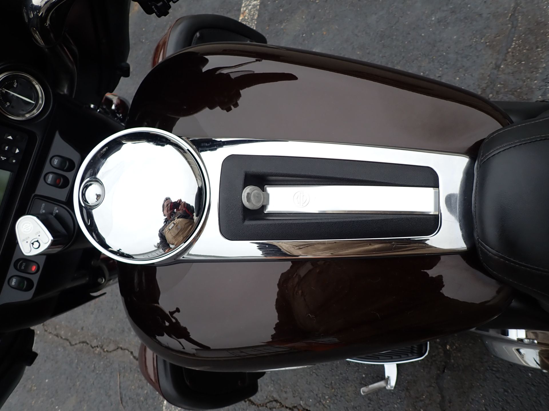 2011 Harley-Davidson Electra Glide® Ultra Limited in Massillon, Ohio - Photo 16