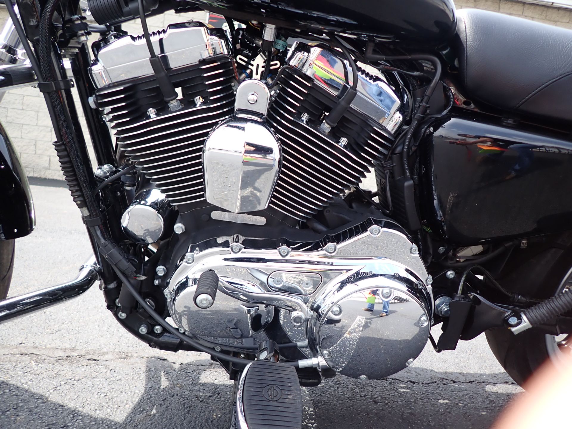 2015 Harley-Davidson SuperLow® 1200T in Massillon, Ohio - Photo 8