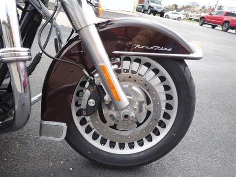 2011 Harley-Davidson Road King® in Massillon, Ohio - Photo 2