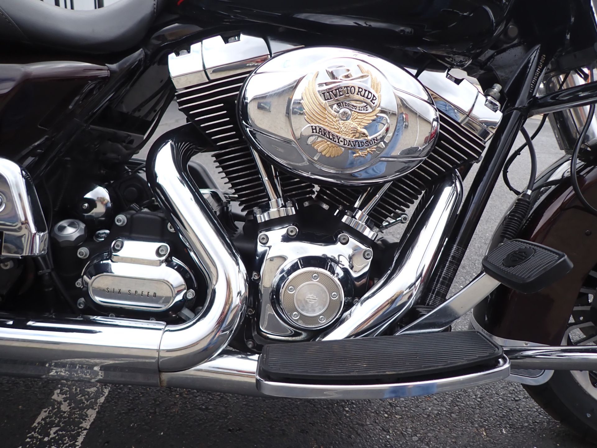 2011 Harley-Davidson Road King® in Massillon, Ohio - Photo 4