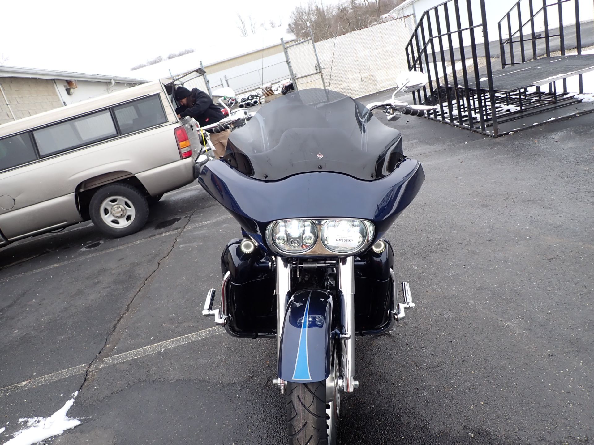 2012 Harley-Davidson Road Glide® Ultra in Massillon, Ohio - Photo 11