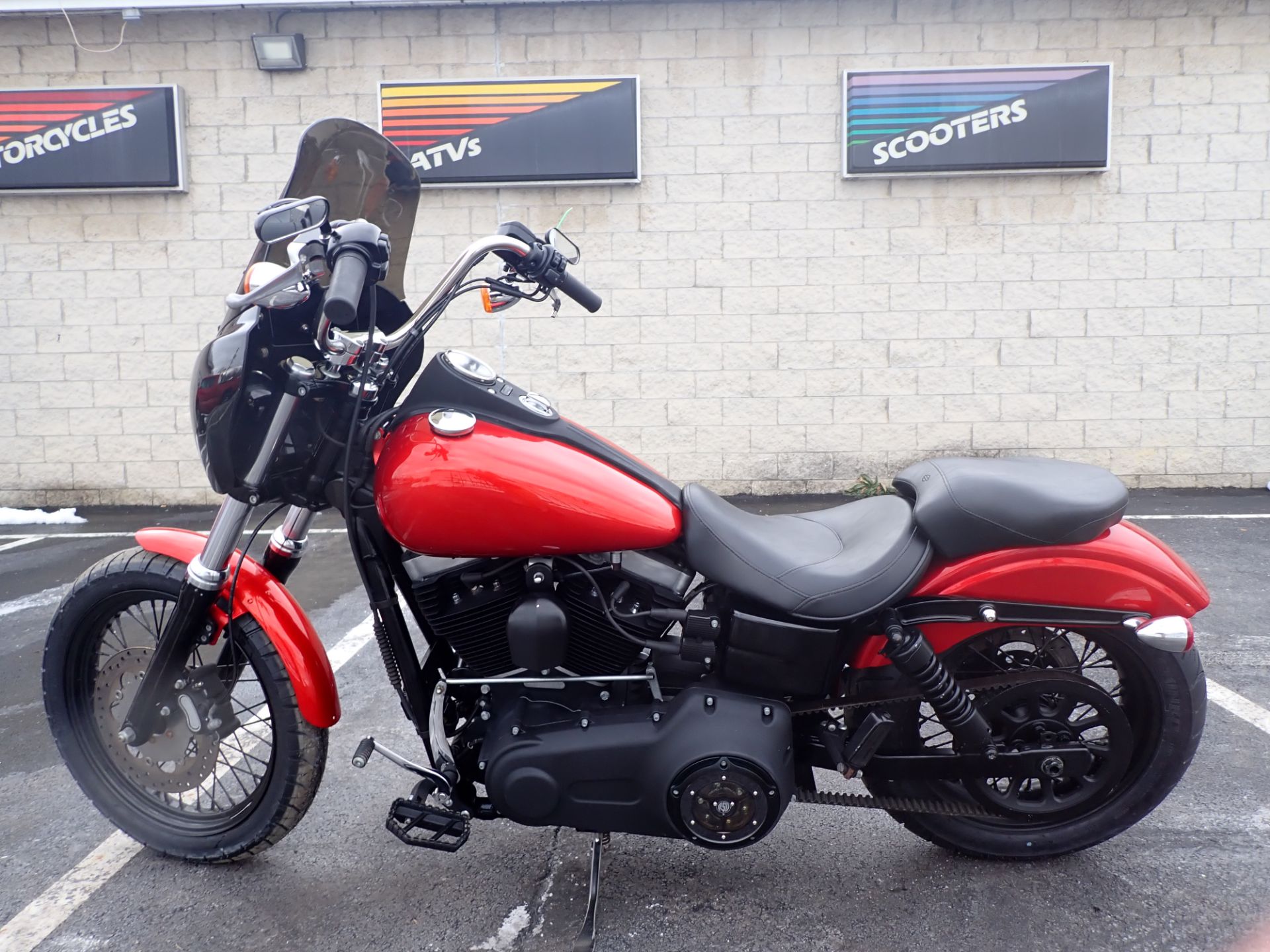 2013 Harley-Davidson Dyna® Street Bob® in Massillon, Ohio - Photo 7