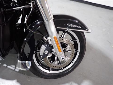 2019 Harley-Davidson Electra Glide® Ultra Classic® in Massillon, Ohio - Photo 8