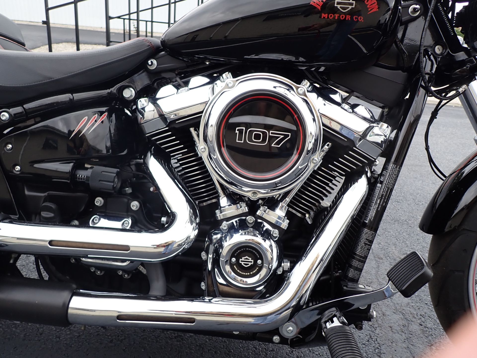 2018 Harley-Davidson Breakout® 107 in Massillon, Ohio - Photo 4