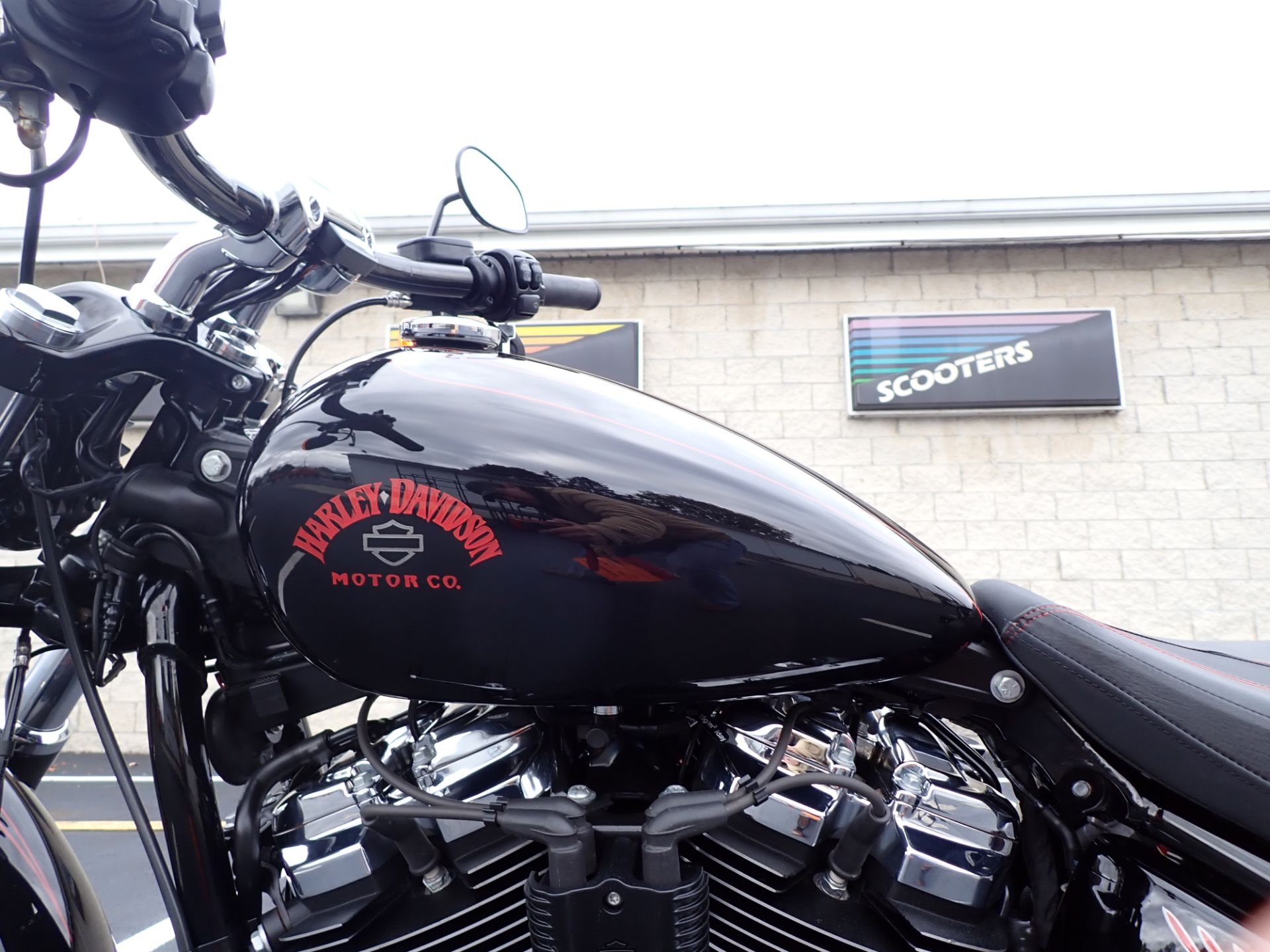2018 Harley-Davidson Breakout® 107 in Massillon, Ohio - Photo 9
