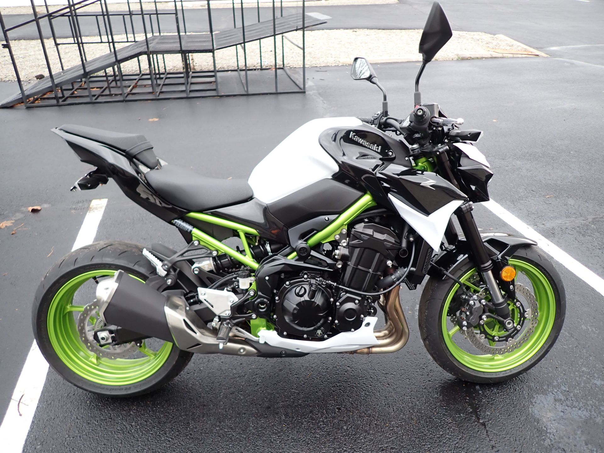 2021 Kawasaki Z900 ABS in Massillon, Ohio - Photo 10