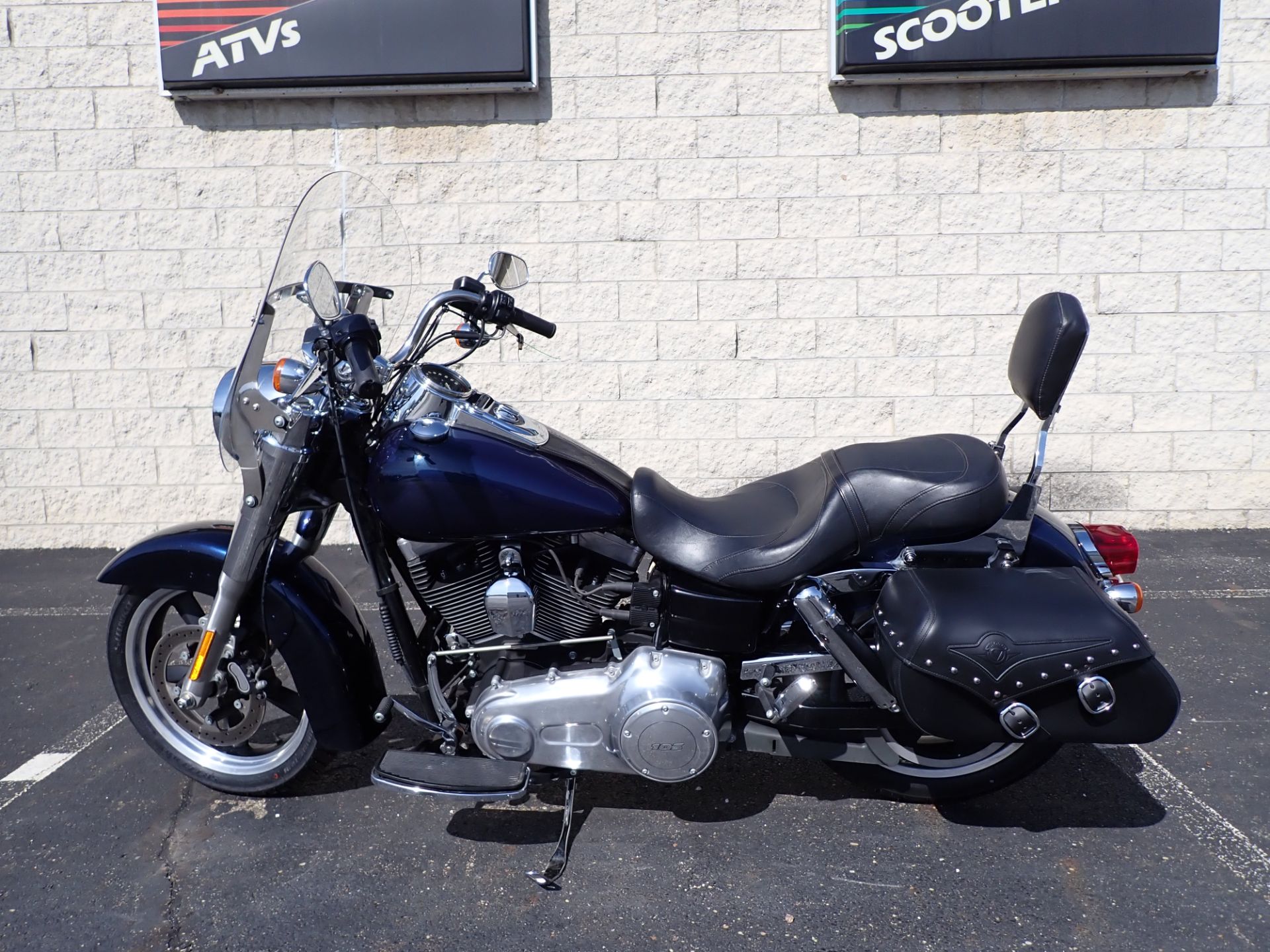 2013 Harley-Davidson Dyna® Switchback™ in Massillon, Ohio - Photo 6