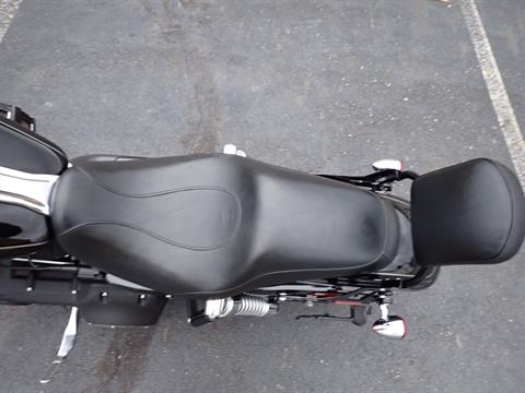 2010 Harley-Davidson Dyna® Wide Glide® in Massillon, Ohio - Photo 15