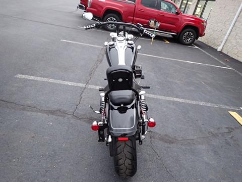 2010 Harley-Davidson Dyna® Wide Glide® in Massillon, Ohio - Photo 16