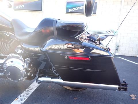 2016 Harley-Davidson Street Glide® Special in Massillon, Ohio - Photo 7