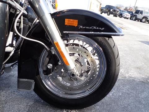 2010 Harley-Davidson Road King® Classic in Massillon, Ohio - Photo 2