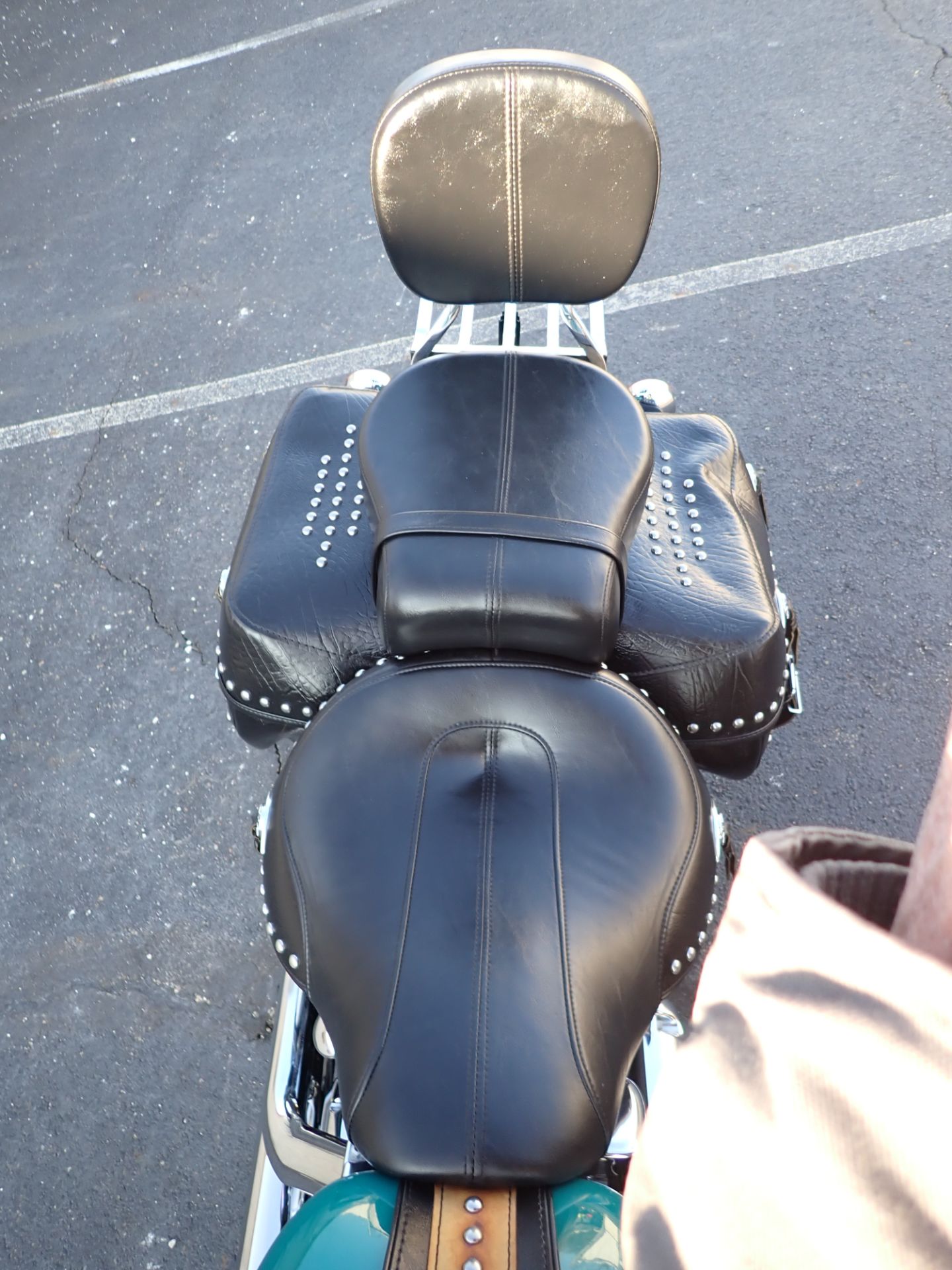 2009 Harley-Davidson FLSTC Heritage Softail® Classic in Massillon, Ohio - Photo 15