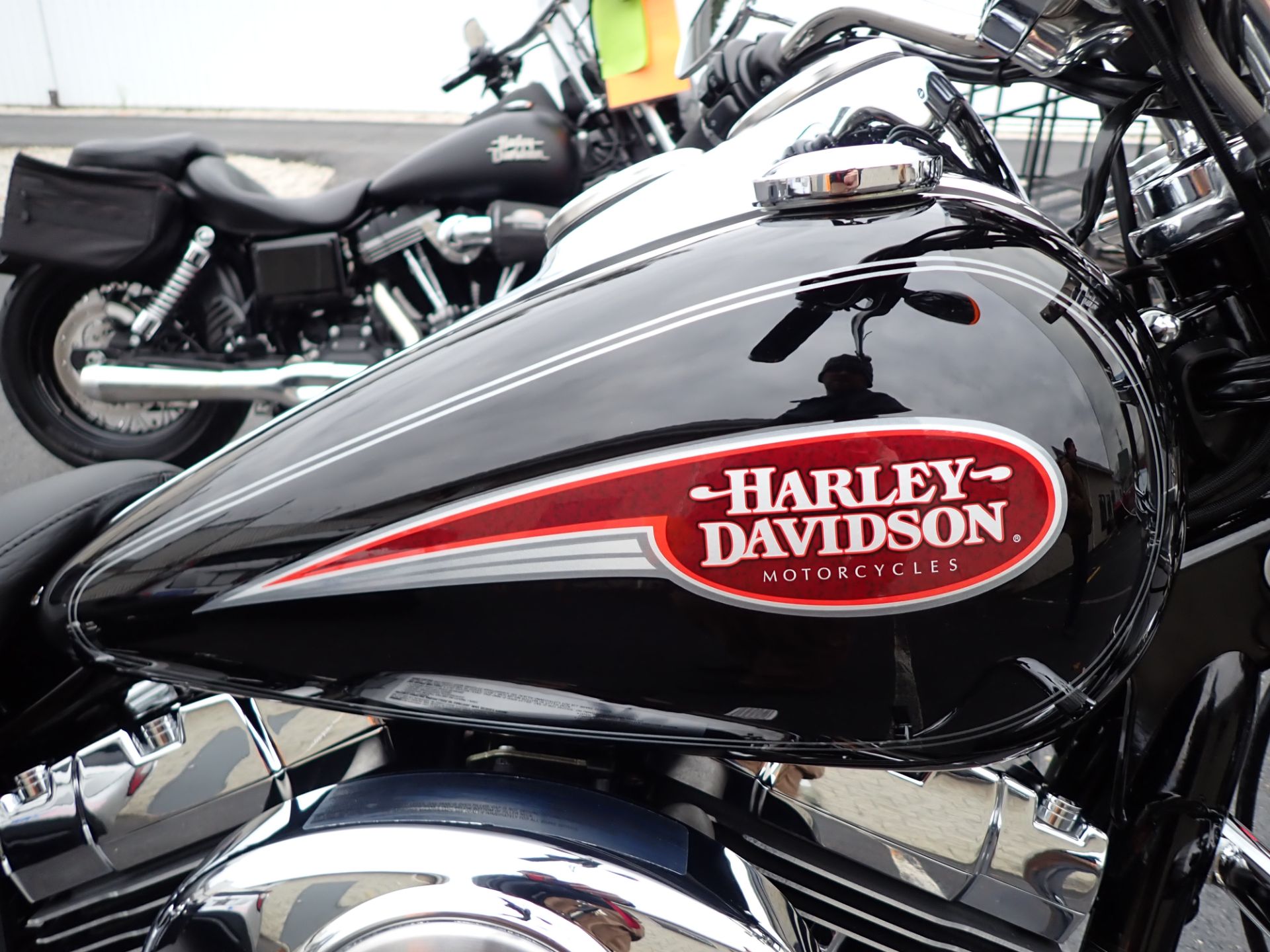 2006 Harley-Davidson Dyna™ Low Rider® in Massillon, Ohio - Photo 3
